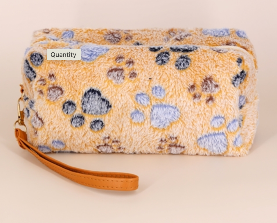 Paw Pouch Bag