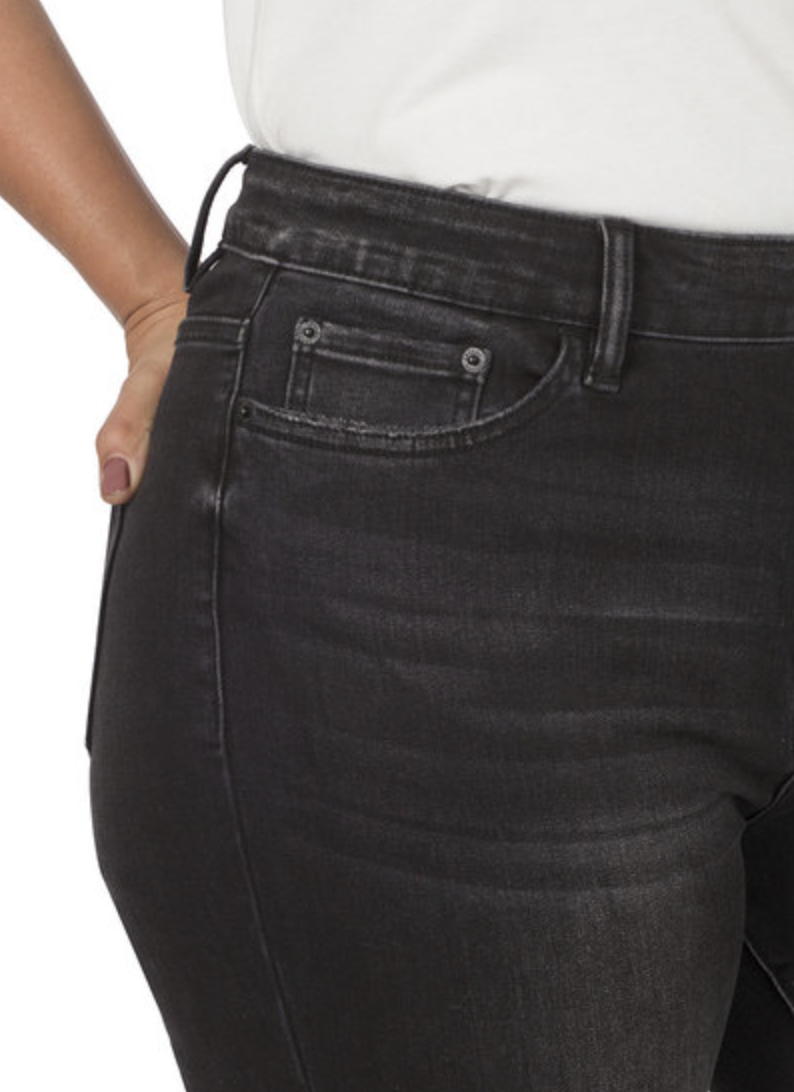 Commitment Jeans