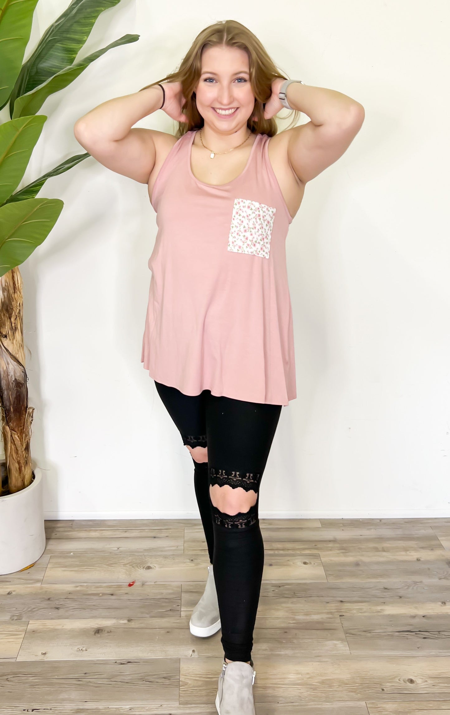 April Bow Tank