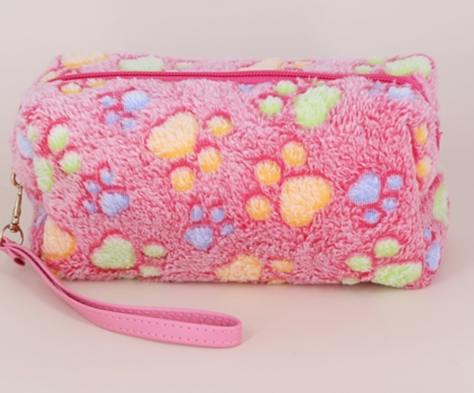 Paw Pouch Bag