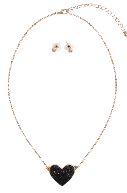 Black Heart Necklace Set