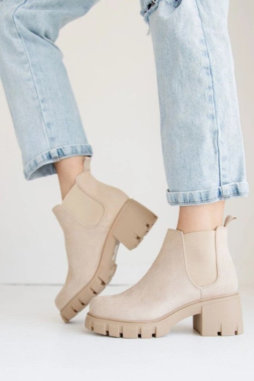 Carina Boots