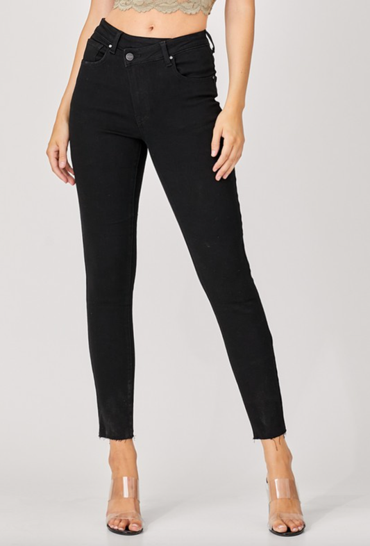 Midnight Crossover Risen Jeans