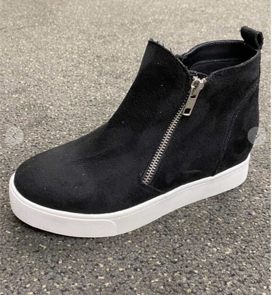 Taylor Sneaker Wedge