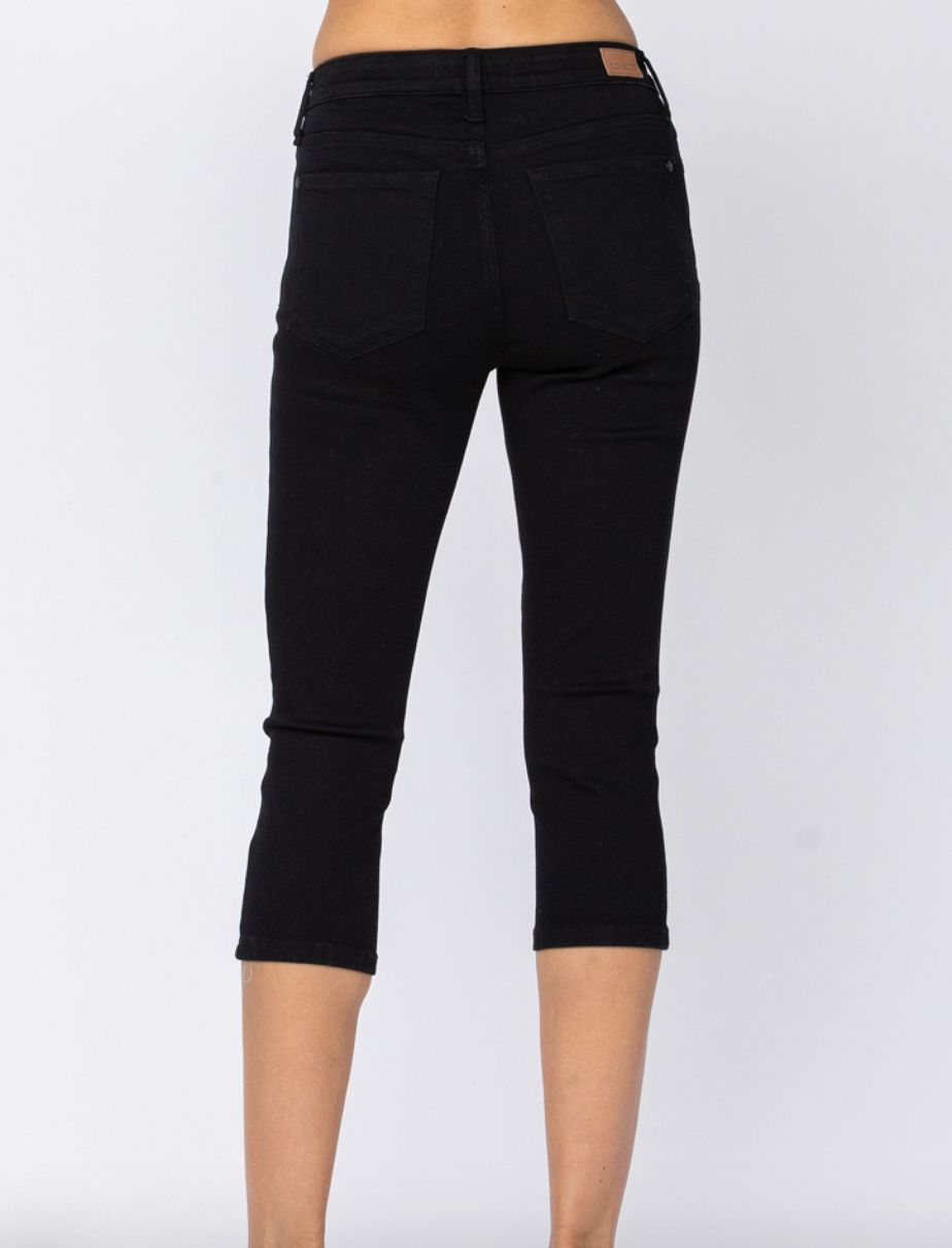 Lynn Capri Jean